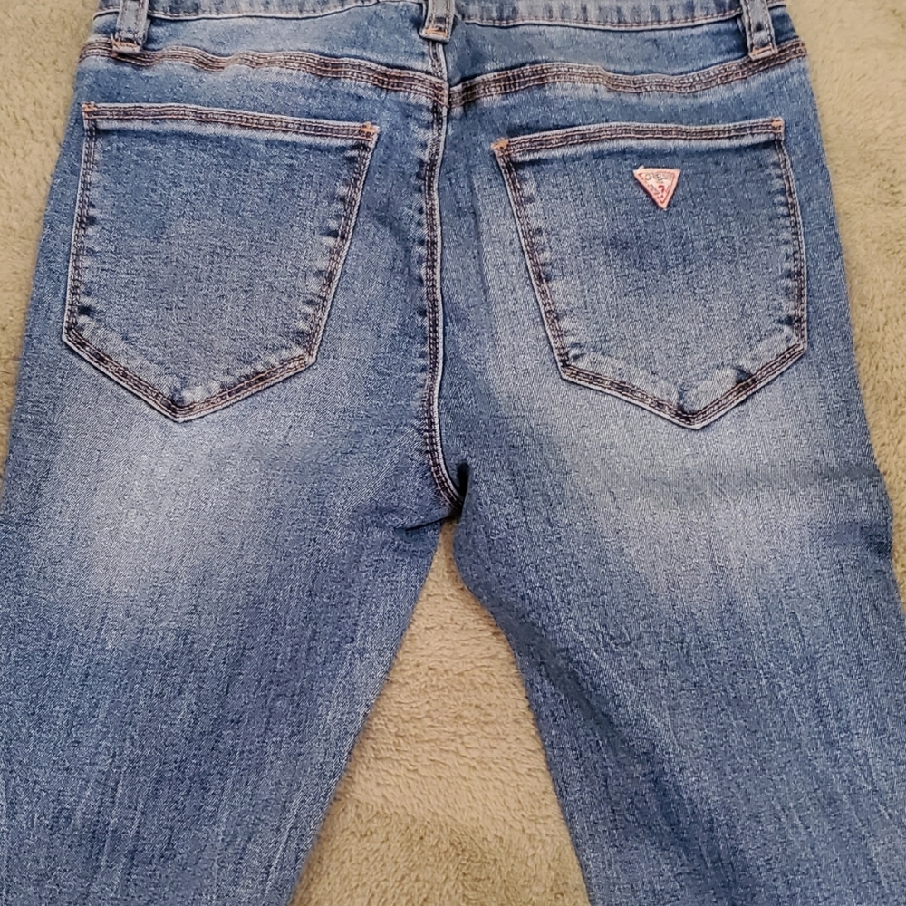 Brand new guess Bermuda shorts comfortable
